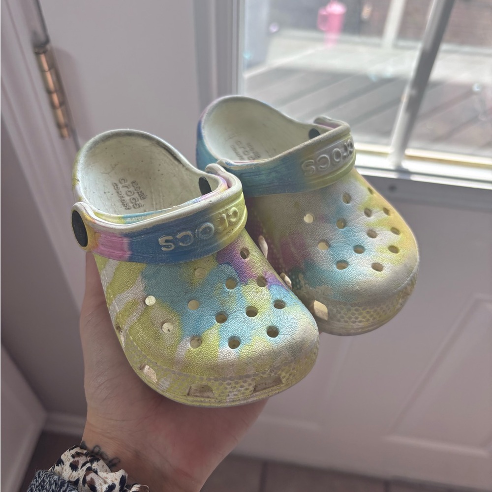 Crocs